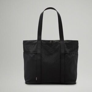 lululemon athletica Black Everyday Tote